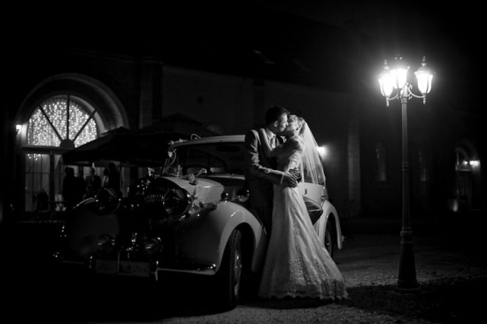 auto do ślubu Triumph